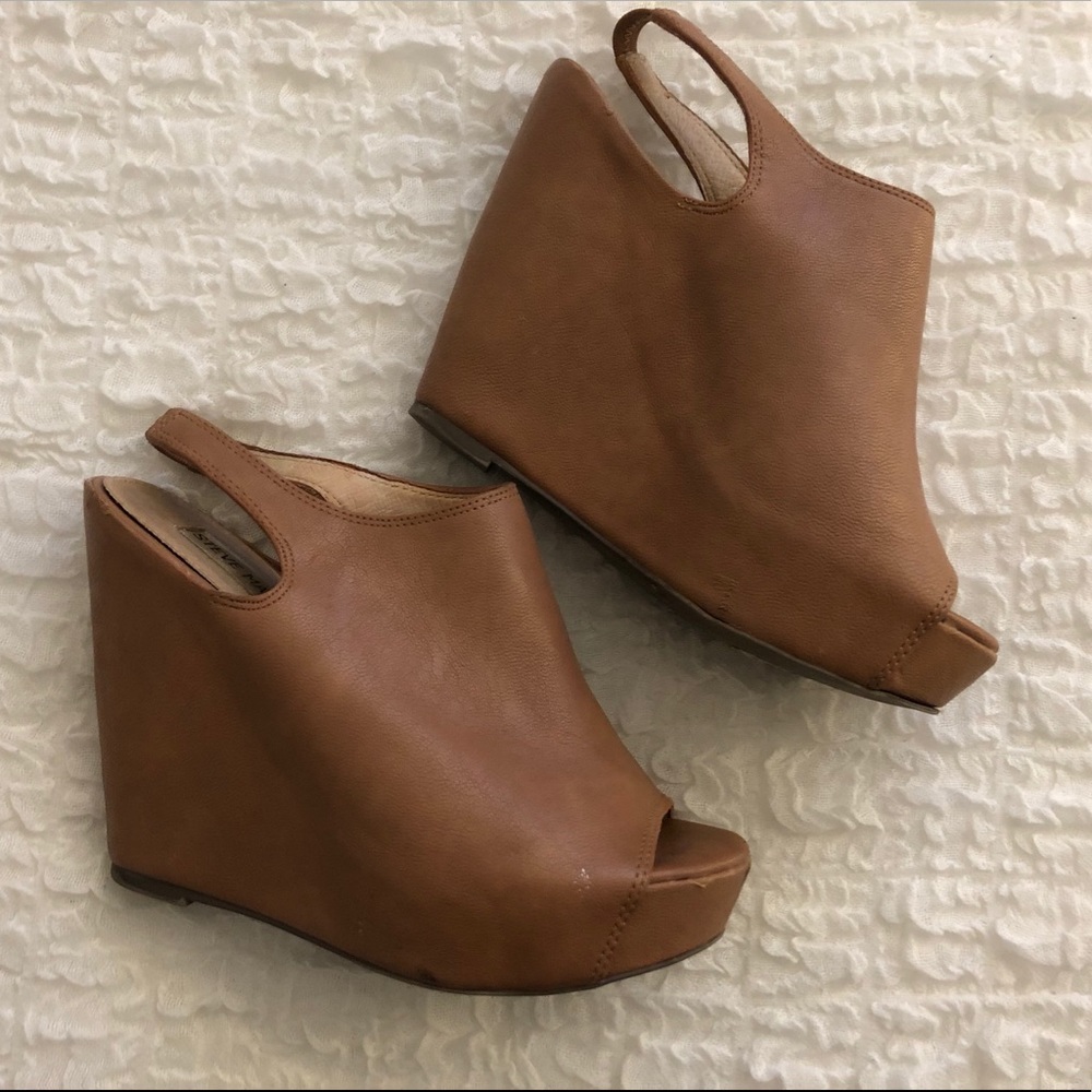 Steve Madden Wedges